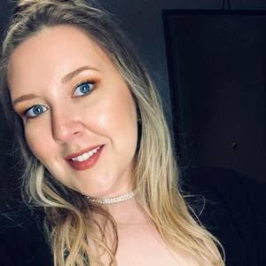 Meet your Posher, Maeghan